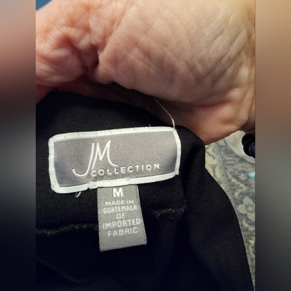 JM Collection Cropped Ankle pants,Black,Size Medium - Picture 2 of 4